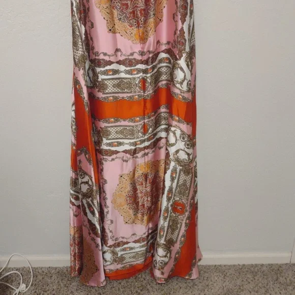 Scarf Pattern Halter Maxi Dress - Picture 8 of 11